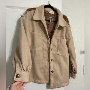 NWOT jacket. Size S.